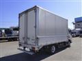 2020 Isuzu Elf Truck