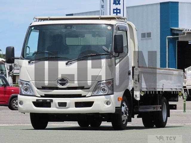 2022 Hino Dutro