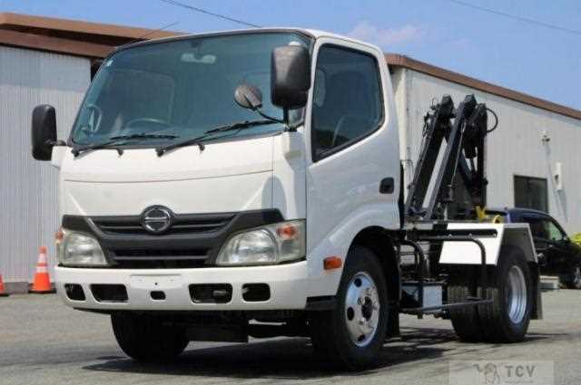 2012 Hino Dutro