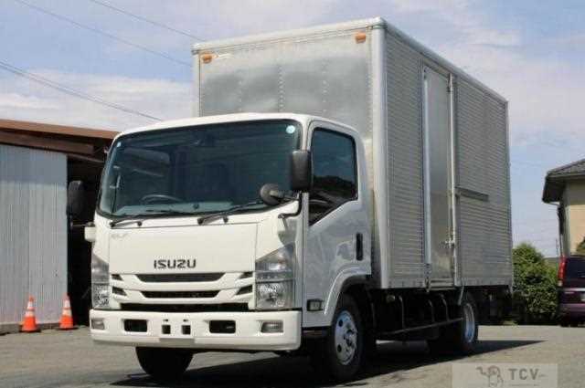 2016 Isuzu Elf Truck