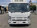 2014 Isuzu Elf Truck