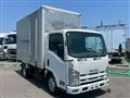 2013 Isuzu Elf Truck