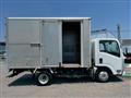 2013 Isuzu Elf Truck