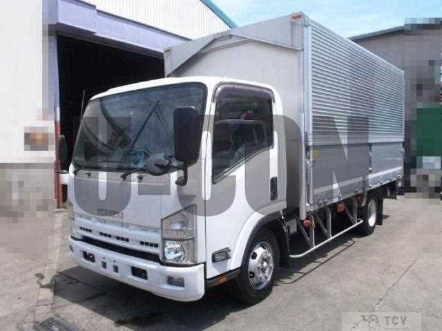 2014 Isuzu Elf Truck