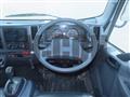 2019 Isuzu Elf Truck