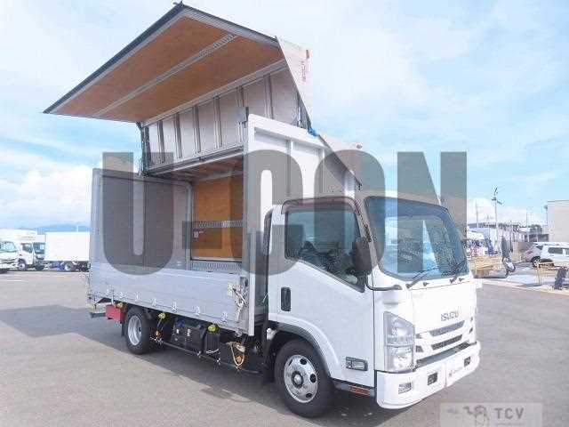 2020 Isuzu Elf Truck