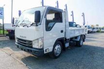2016 Isuzu Elf Truck