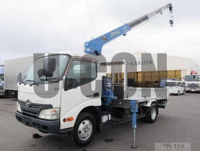 2013 Hino Dutro