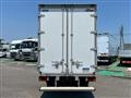 2019 Isuzu Elf Truck