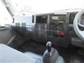 2015 Isuzu Elf Truck