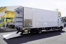 2025 Mitsubishi Fuso Fighter