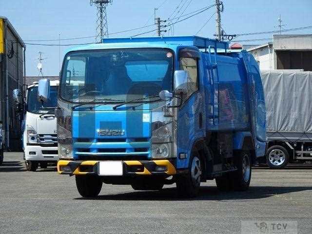 2013 Isuzu Elf Truck