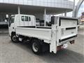2019 Isuzu Elf Truck