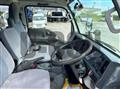 2016 Isuzu Elf Truck