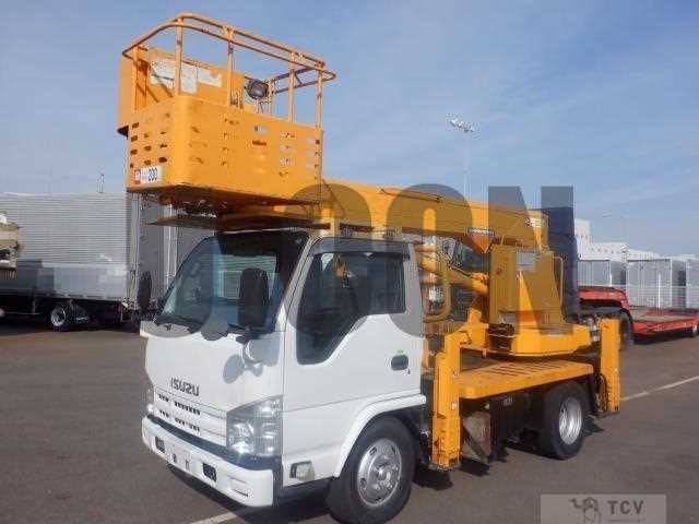2010 Isuzu Elf Truck