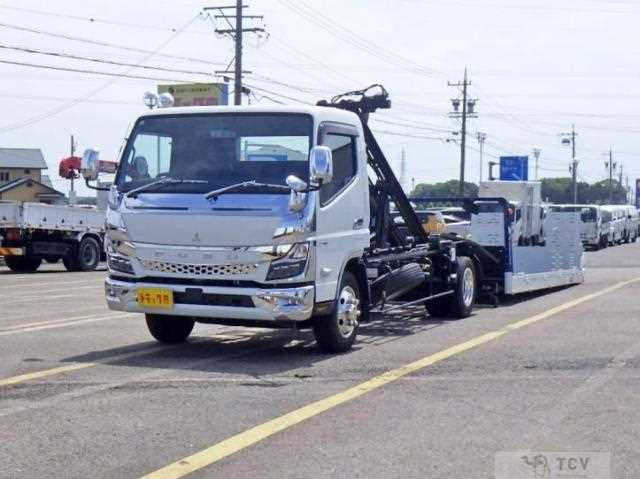 2022 Mitsubishi Fuso Canter