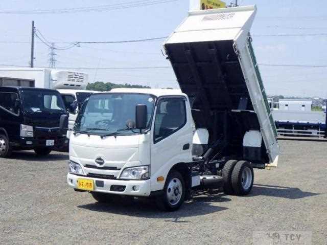 2024 Hino Dutro