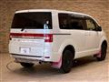 2017 Mitsubishi Delica D5