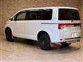 2017 Mitsubishi Delica D5