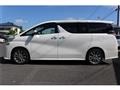 2017 Toyota Vellfire