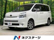 2010 Toyota Voxy