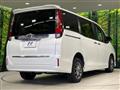 2015 Toyota Noah