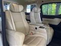 2019 Toyota Alphard Hybrid