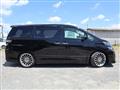 2013 Toyota Vellfire