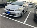 2013 Toyota PRIUS α