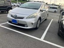 2013 Toyota PRIUS α