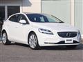 2019 Volvo V40