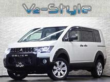 2014 Mitsubishi Delica D5