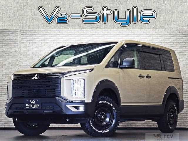 2020 Mitsubishi Delica D5
