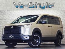 2020 Mitsubishi Delica D5