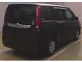 2016 Toyota Noah