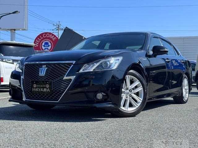 2013 Toyota Crown