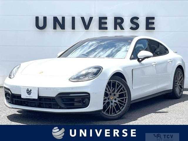 2022 Porsche Panamera