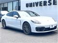 2022 Porsche Panamera