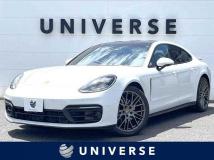 2022 Porsche Panamera