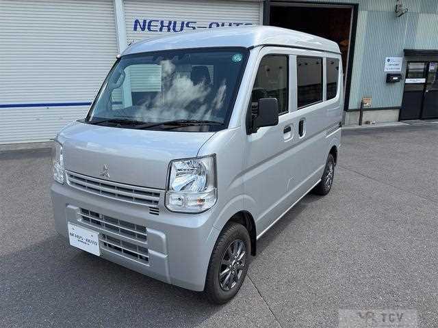 2020 Mitsubishi Minicab Van