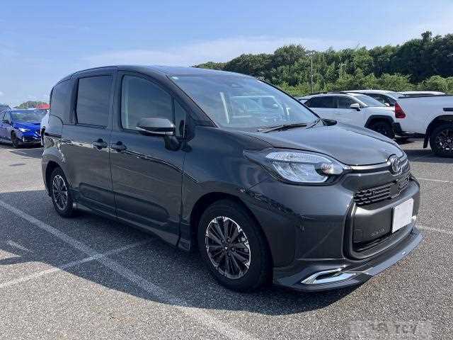 2025 Toyota Sienta