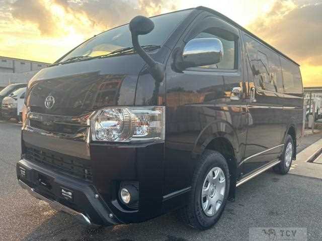 2018 Toyota Regiusace Van