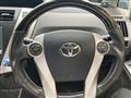 2013 Toyota PRIUS α