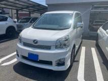 2013 Toyota Voxy