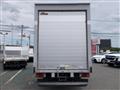2006 Isuzu Elf Truck