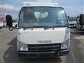 2013 Isuzu Elf Truck