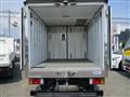 2013 Isuzu Elf Truck