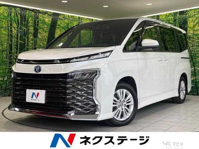 2023 Toyota Voxy