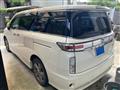 2013 Nissan Elgrand