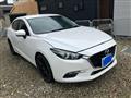 2017 Mazda Axela